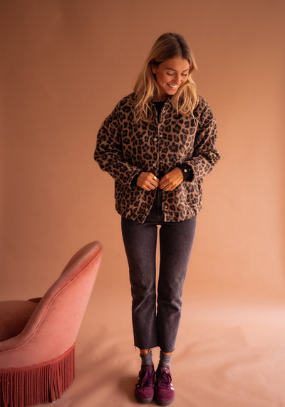 Emilie – Trendige Leopard-Jacke