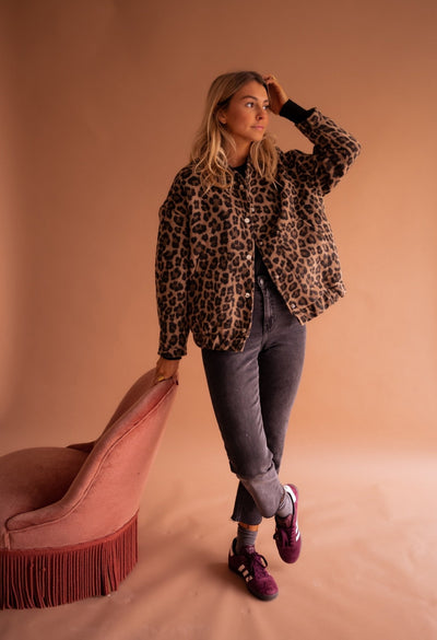 Emilie – Trendige Leopard-Jacke