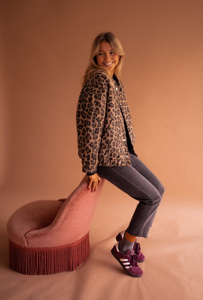 Emilie – Trendige Leopard-Jacke